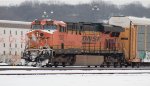 BNSF 7587